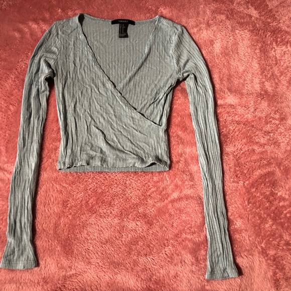 Forever 21 Tops - Stretchy- faux rap crop top